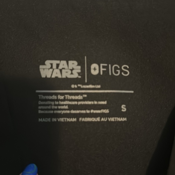 FIGS Darther Vader top size small NWOT - Picture 2 of 6